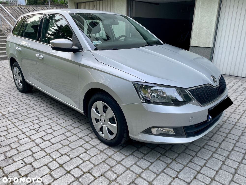 Skoda Fabia 1.2 TSI Active - 1