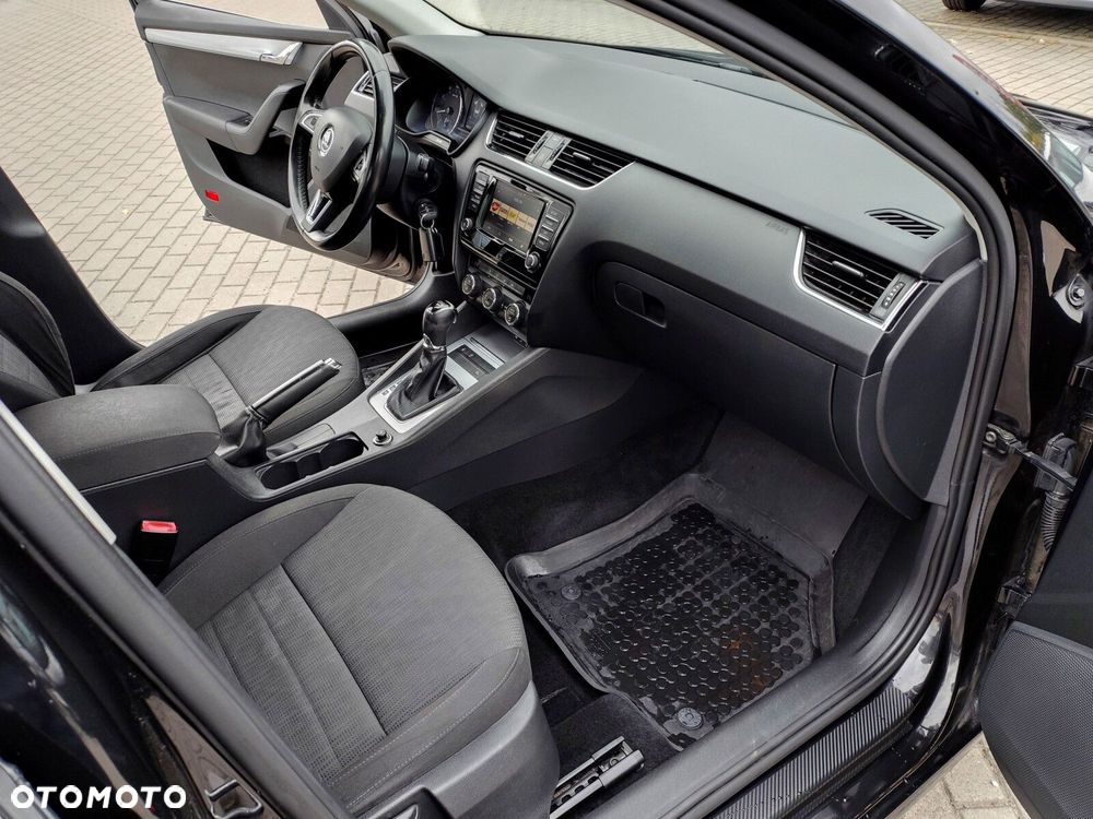 Skoda Octavia 1.4 TSI Style DSG - 27