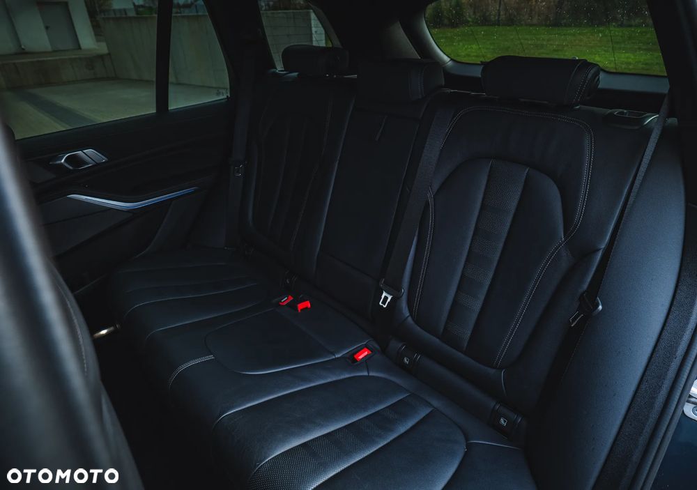BMW X5 xDrive25d - 33