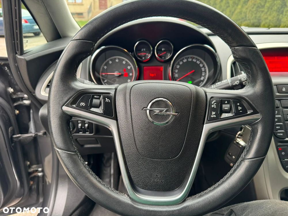 Opel Astra 1.6 Active - 29