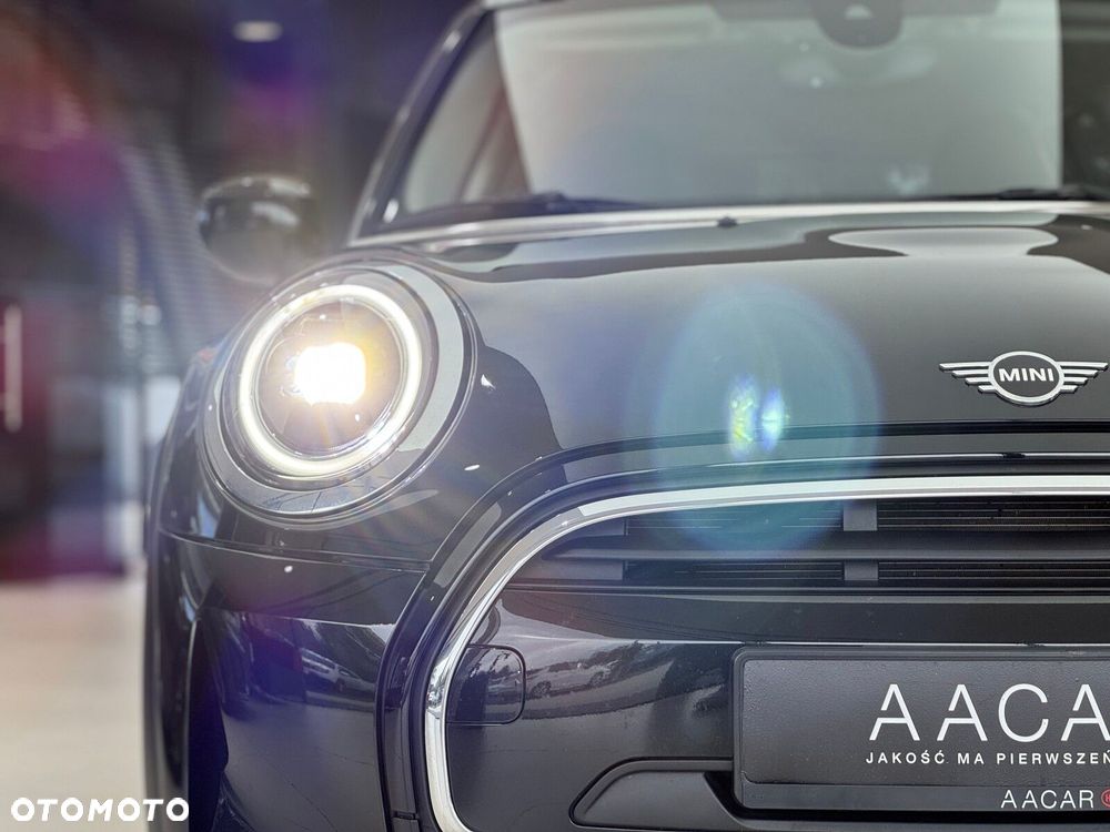 MINI Cooper Standard - 40