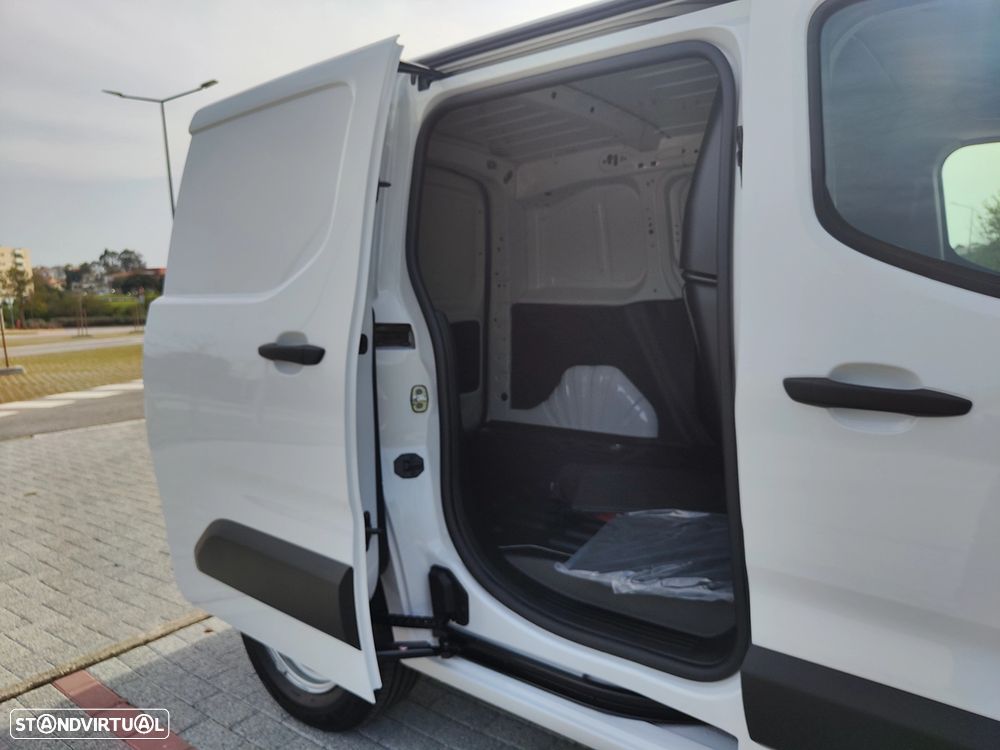 Fiat e-Dobló L1 50 kWh - 12