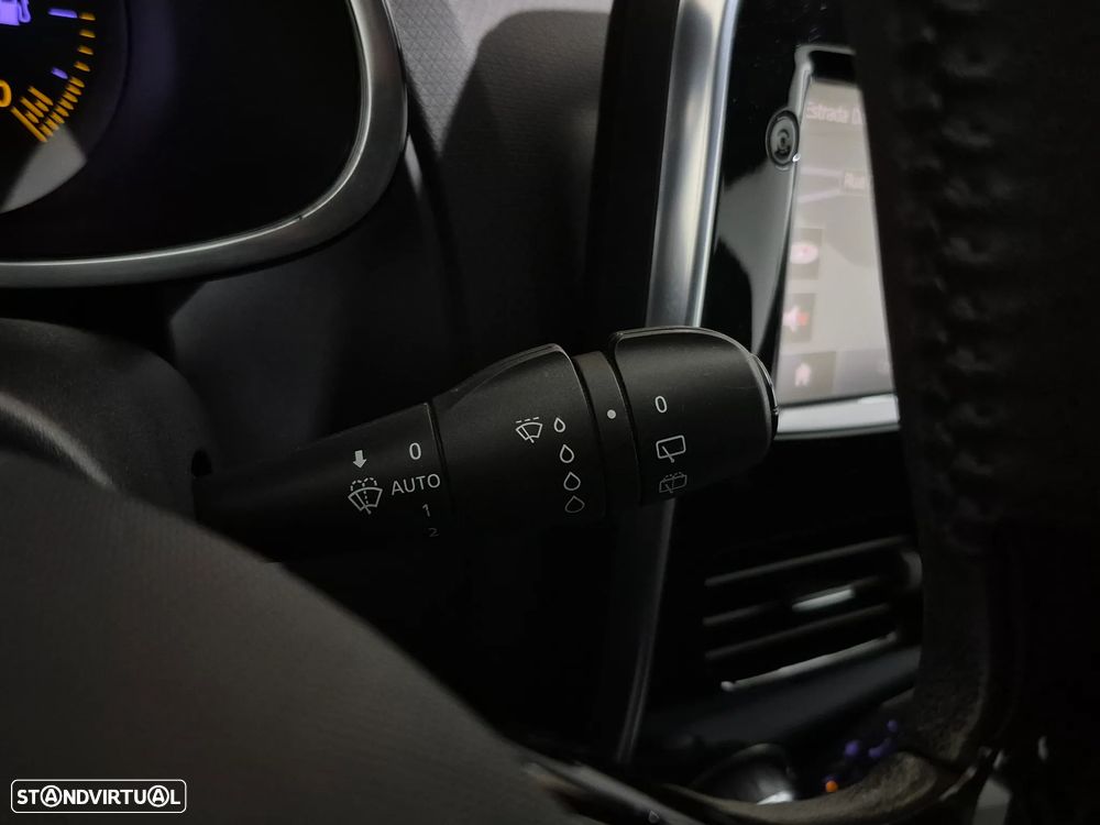 Renault Clio 1.5 dCi Dynamique S EDC - 20