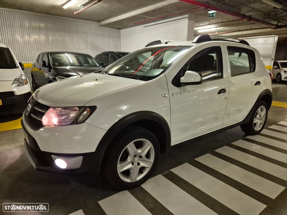 Dacia Sandero 1.0 TCe Stepway - 1