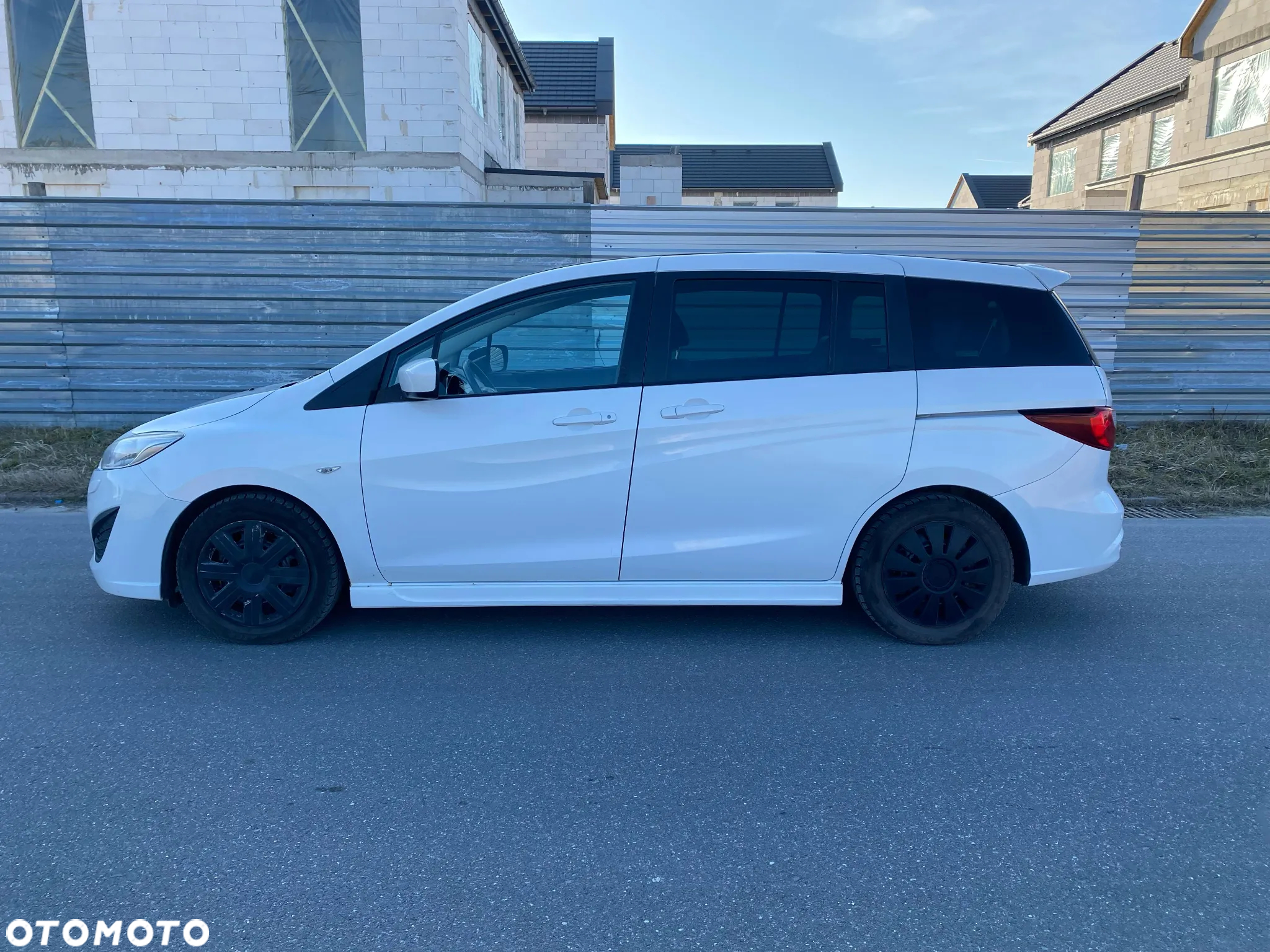 Mazda 5 - 9