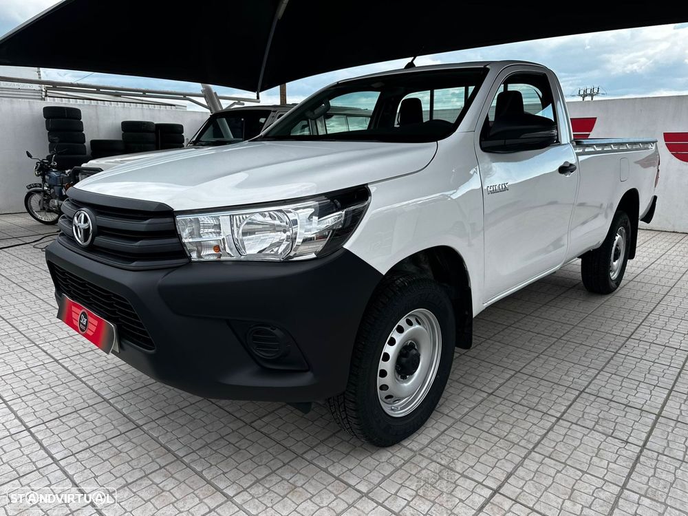 Toyota Hilux - 4