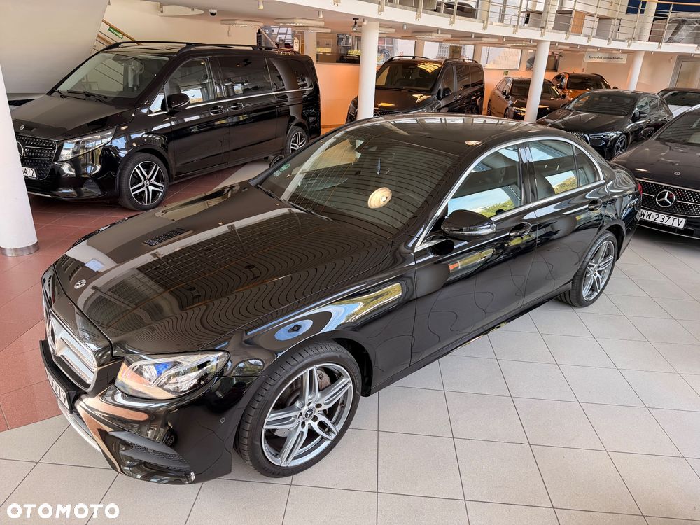 Mercedes-Benz Klasa E 220 d 4-Matic 9G-TRONIC - 2