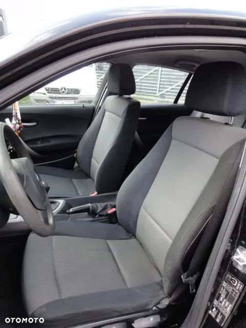 BMW Seria 1 116i - 15