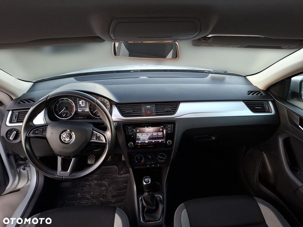 Skoda RAPID 1.0 TSI Ambition - 12