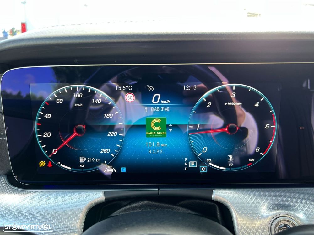 Mercedes-Benz E 220 d - 40