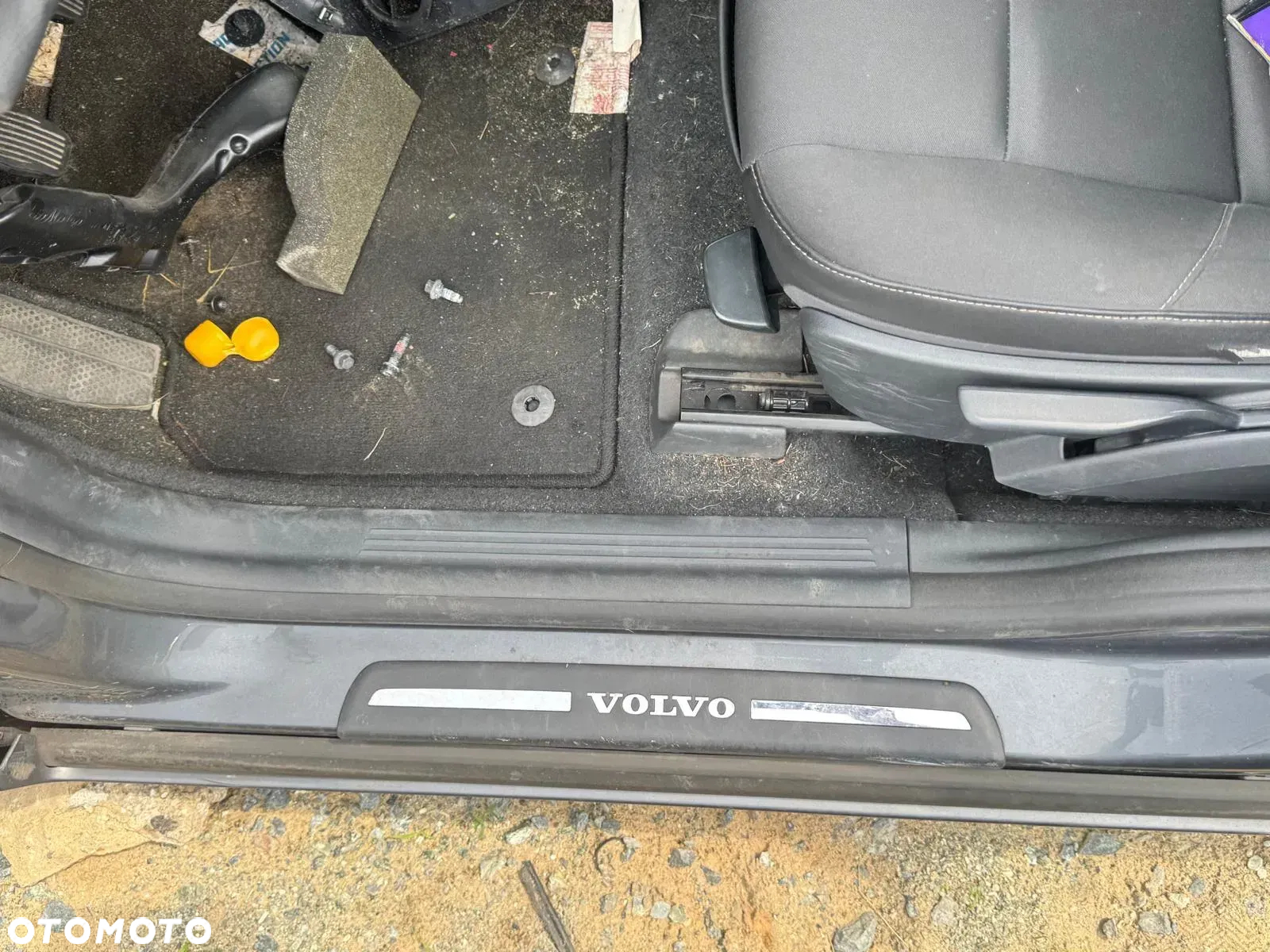 VOLVO V50 2012 r poj. 2.0 Diesel 150 KM -  na części - 14