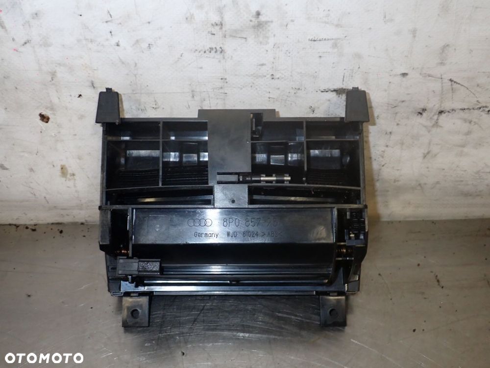 POPIELNICZKA AUDI A3 8P 2.0TDI D9643369380 - 7