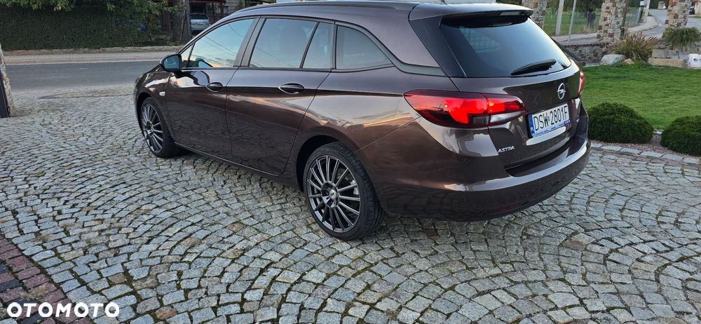 Opel Astra - 8