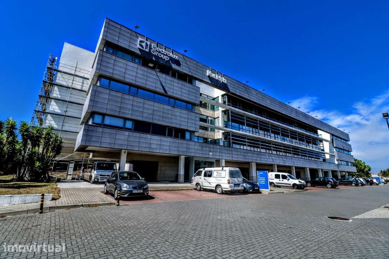Escritório Prime para Investimento com 333 m2 | Yield Consolidado no M - Grande imagem: 3/3