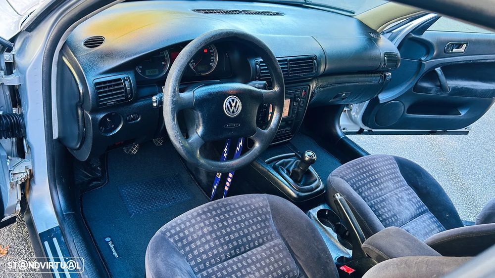 VW Passat - 7