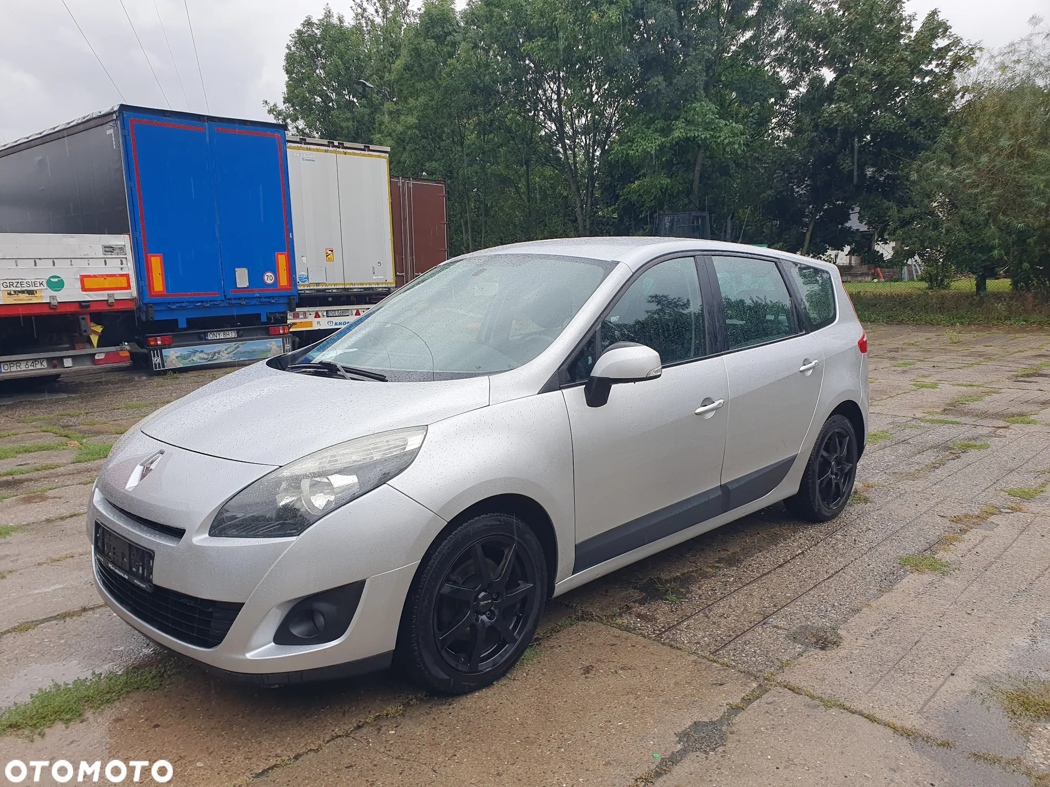 Renault Grand Scenic ENERGY dCi 110 Start & Stop Expression - 4