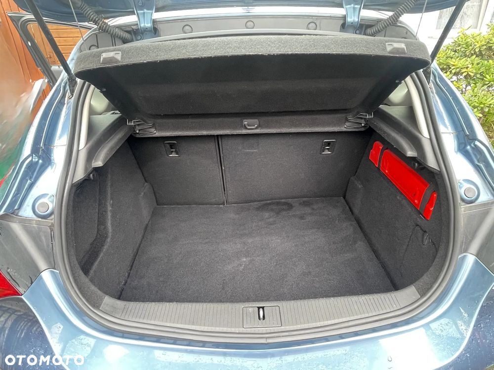 Opel Astra - 11