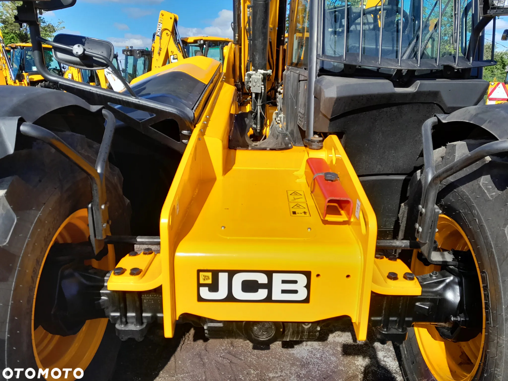 JCB 560-80 2019R agri plus - 11
