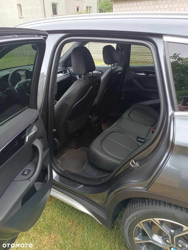 BMW X1 xDrive25i GPF xLine sport - 3