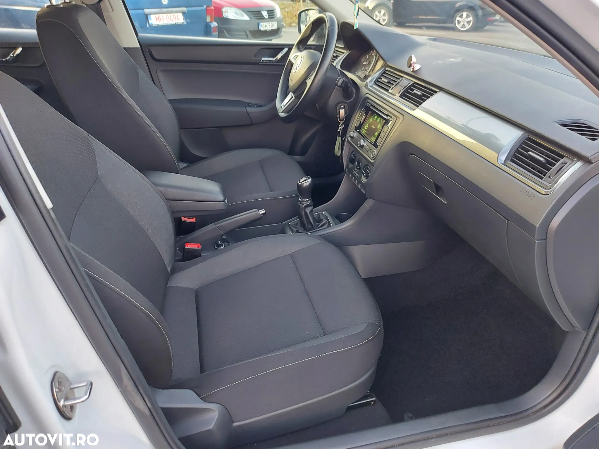 Skoda RAPID - 15