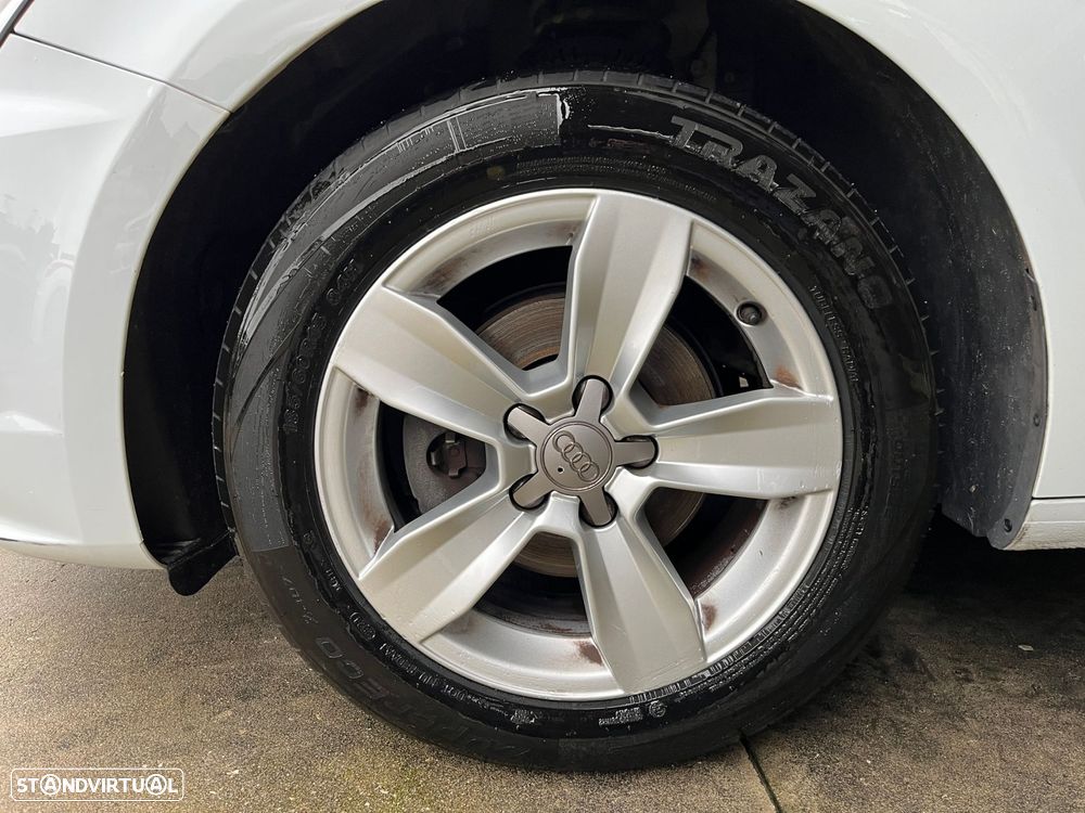 Audi A1 1.4 TDI Design - 13