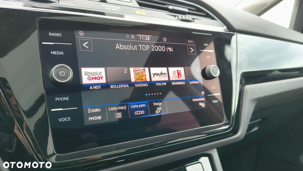 Volkswagen Touran - 20