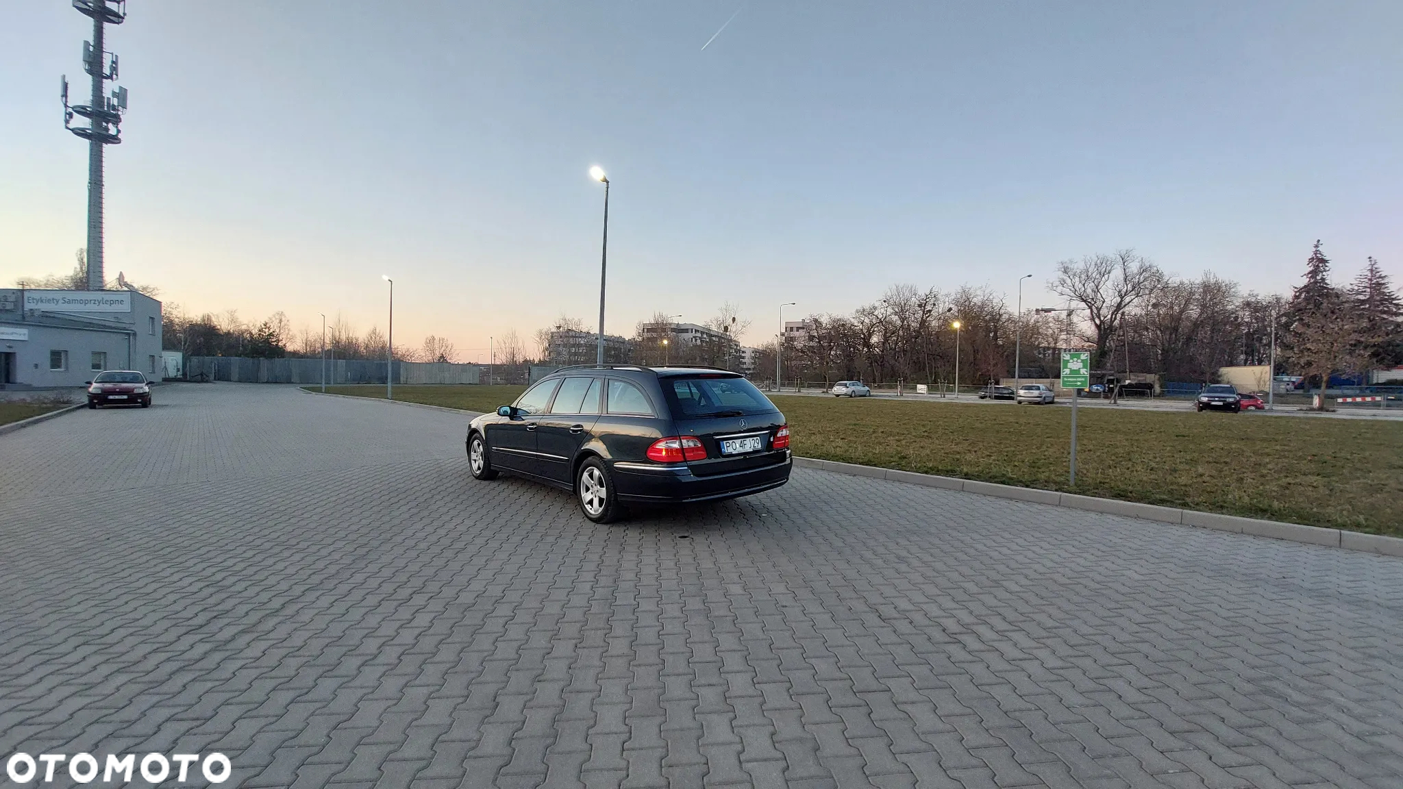 Mercedes-Benz Klasa E - 14