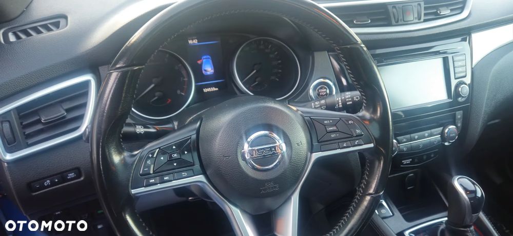 Nissan Qashqai 1.3 DIG-T DCT TEKNA+ - 34