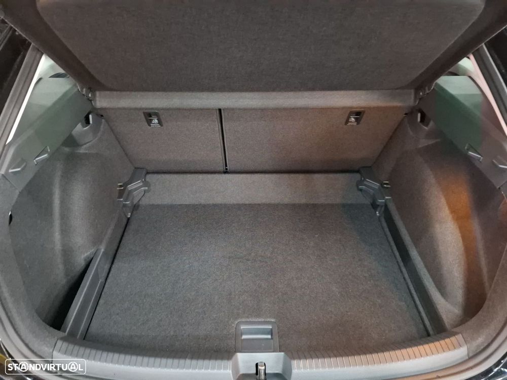 VW Taigo 1.0 TSI Urban - 23