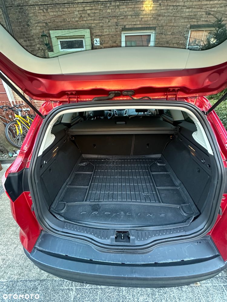Ford Focus 1.6 EcoBoost Titanium - 9