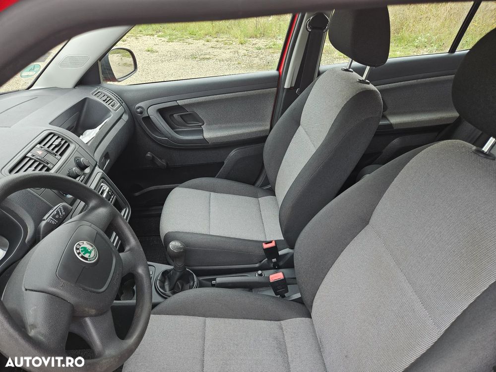 Skoda Fabia 1.2 HTP Classic - 4