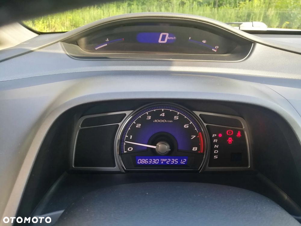 Honda Civic 1.8 Executive - 4