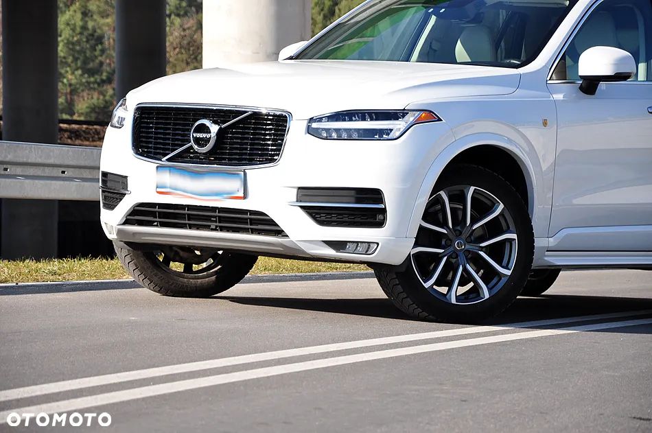 Volvo XC 90 - 4