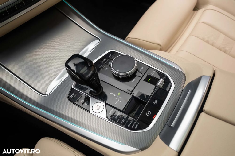BMW X5 xDrive45e - 24