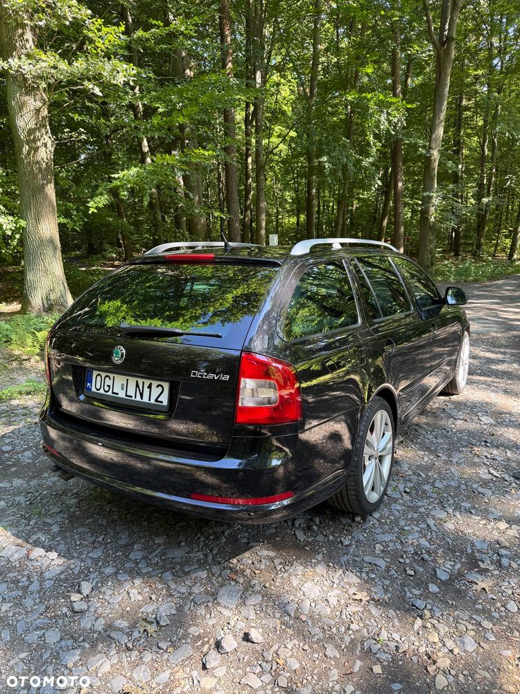 Skoda Octavia 2.0 TDI DPF RS - 6