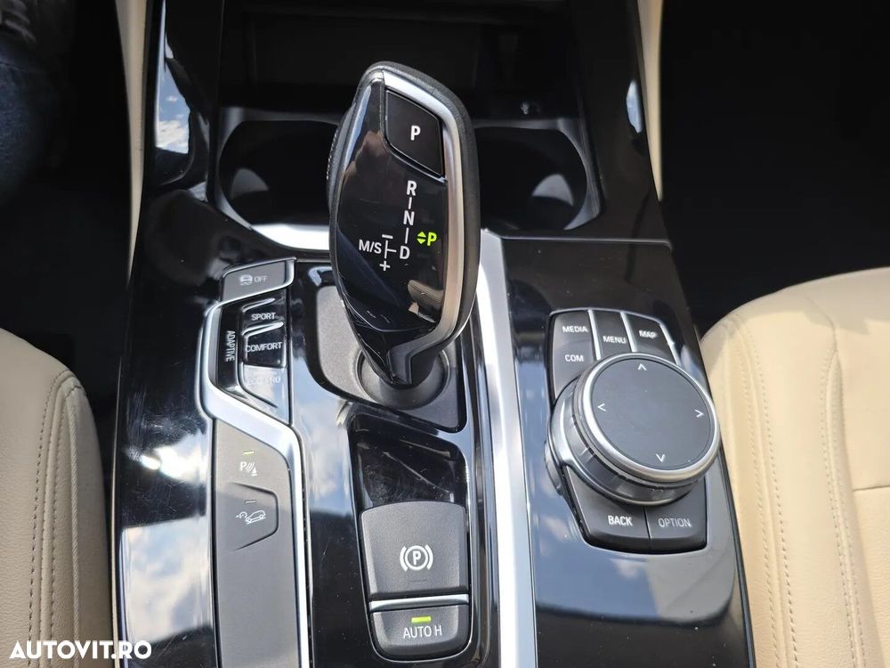 BMW X3 xDrive30i AT Luxury Line - 28