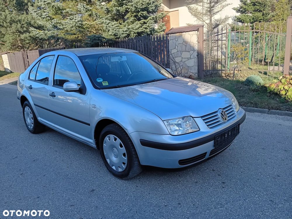 Volkswagen Bora 1.6 Comfortline - 5