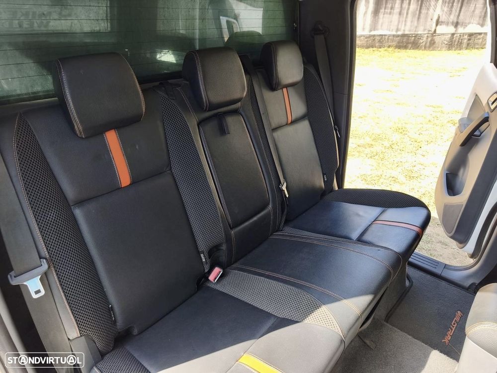 Ford Ranger Wildtrak - 13