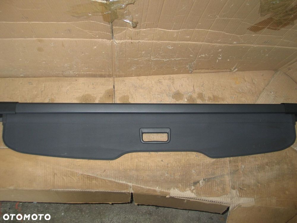 roleta bagaznika vw caddy 15-21r. 2K5867871B - 2