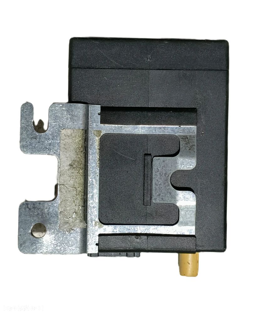 SKODA OCTAVIA II 07r MODUŁ WEBASTO TELESTART T91 9013799A - 2