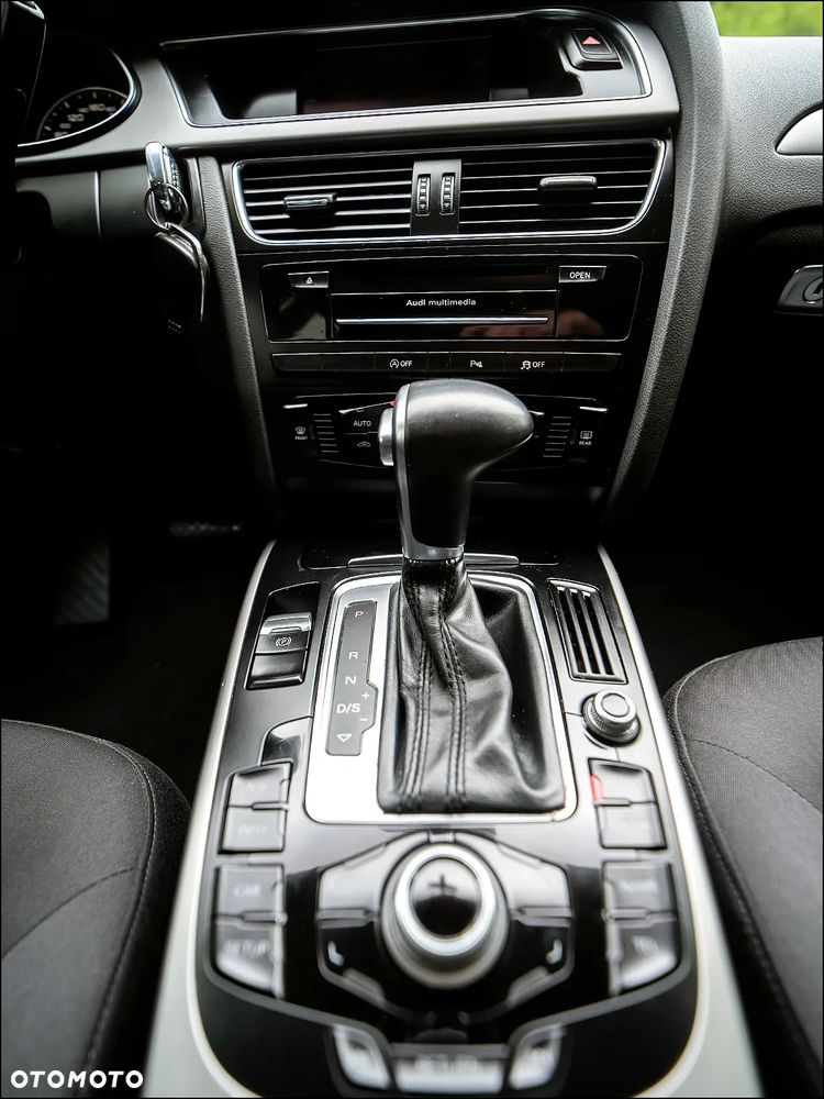 Audi A4 Limousine - 25