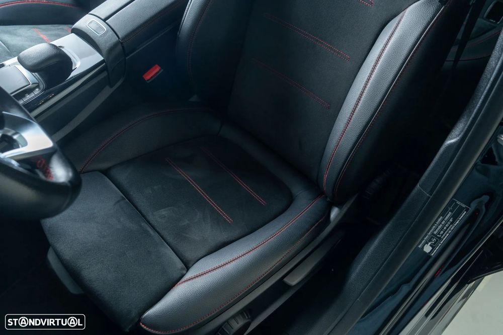 Mercedes-Benz A 250 e 8G-DCT AMG Line - 7