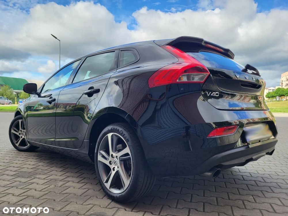 Volvo V40 D3 Drive-E Momentum - 6
