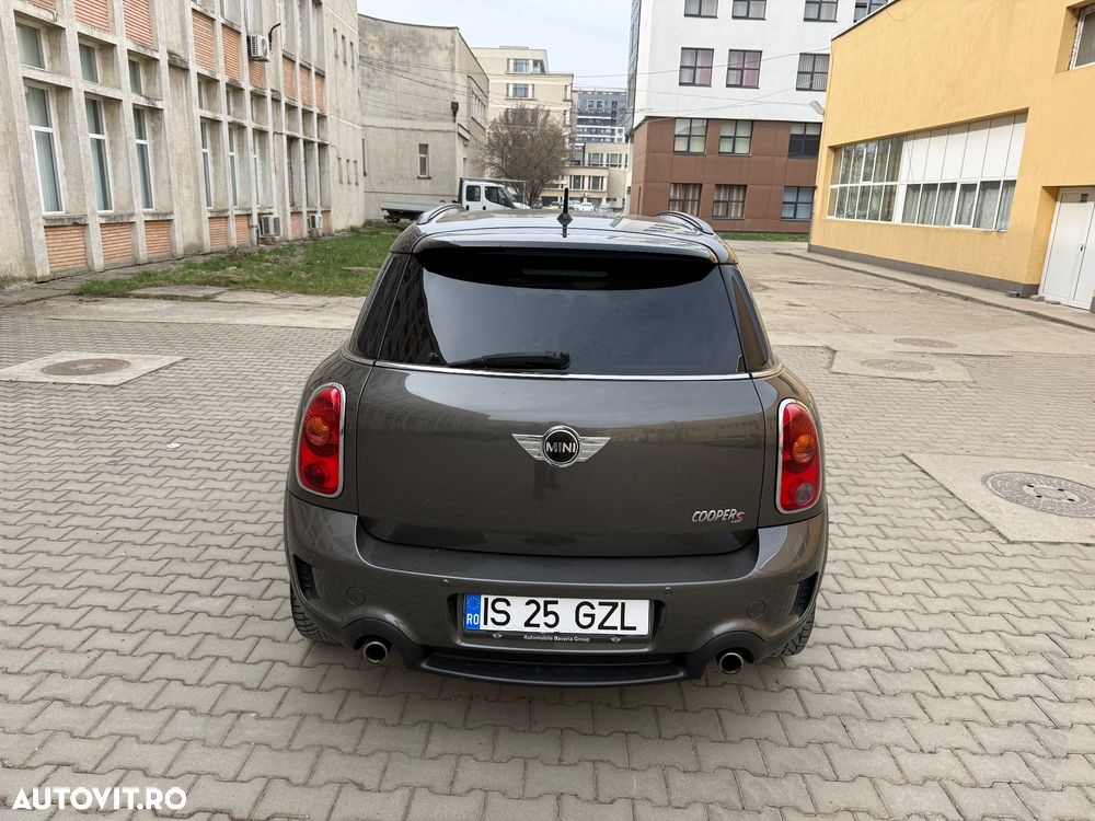 Mini Countryman - 3