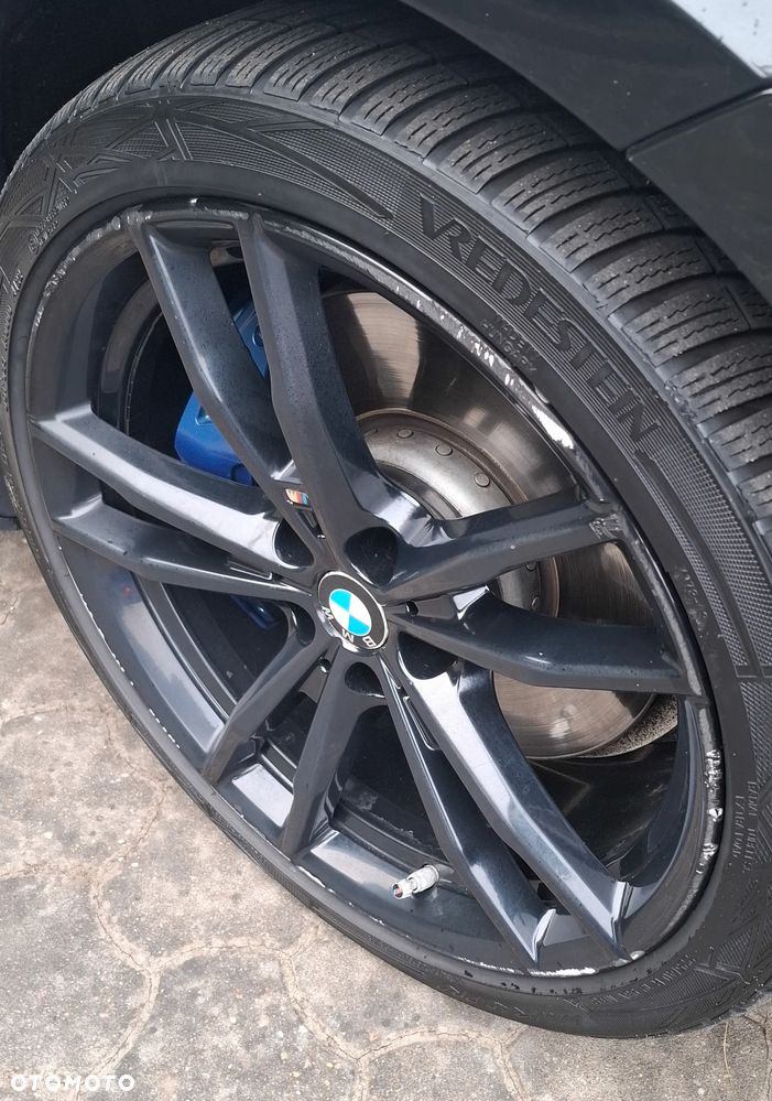 BMW Seria 3 330i - 11
