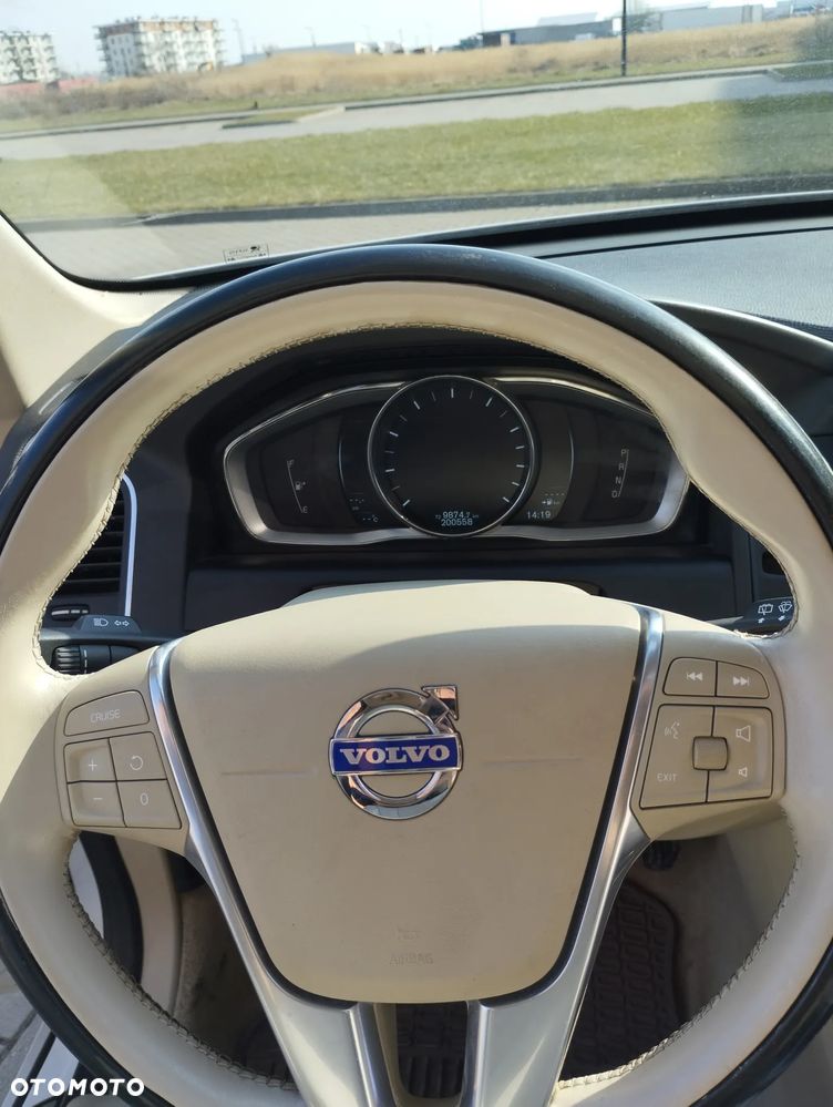 Volvo XC 60 T5 Geartronic Ocean Race - 12