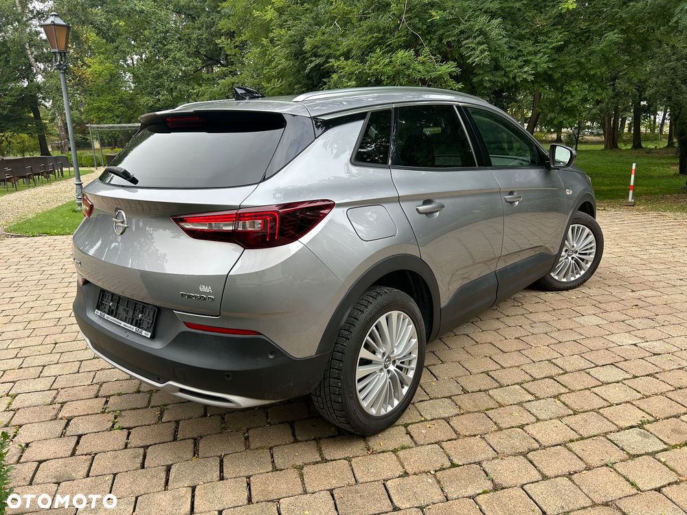 Opel Grandland X 1.5 D Start/Stop Business Edition - 2