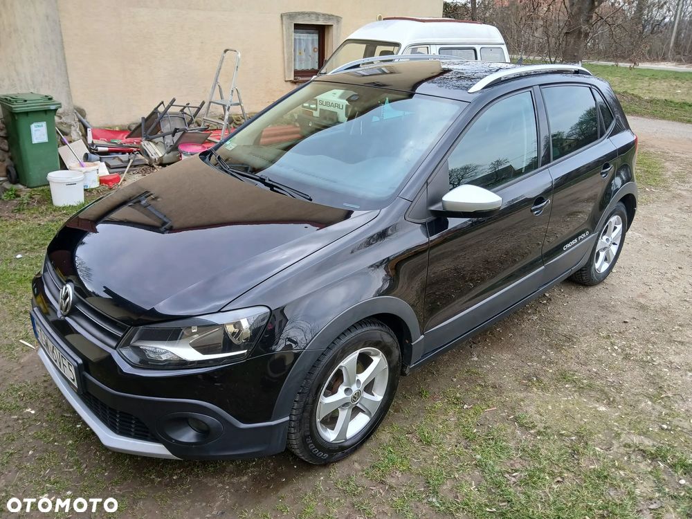 Volkswagen Polo 1.6 TDI DPF Highline DSG - 1