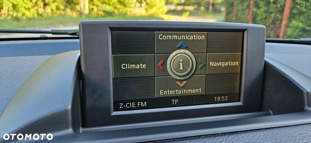 BMW Seria 1 118d - 23