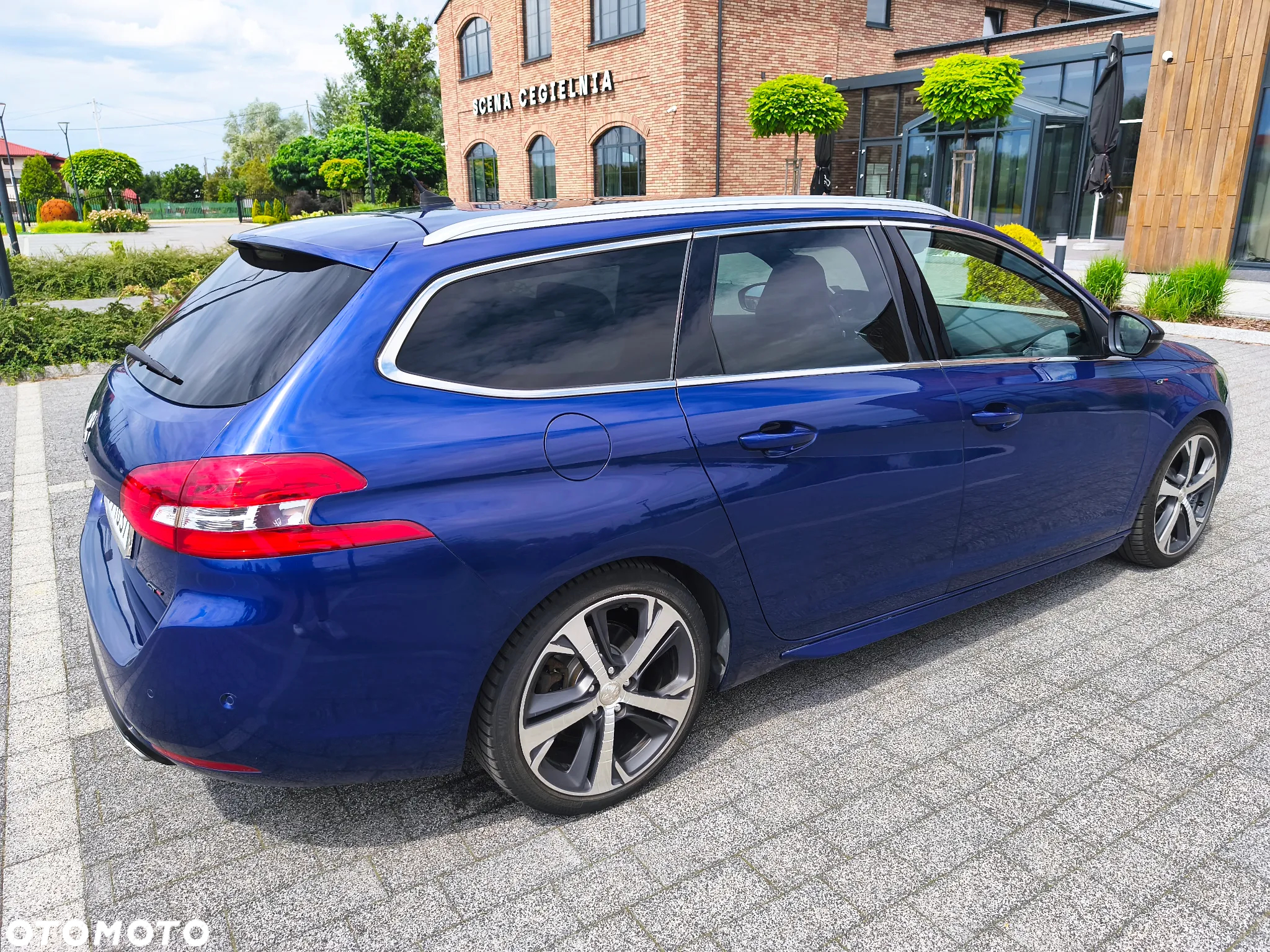 Peugeot 308 SW BlueHDi 180 EAT6 GT - 12